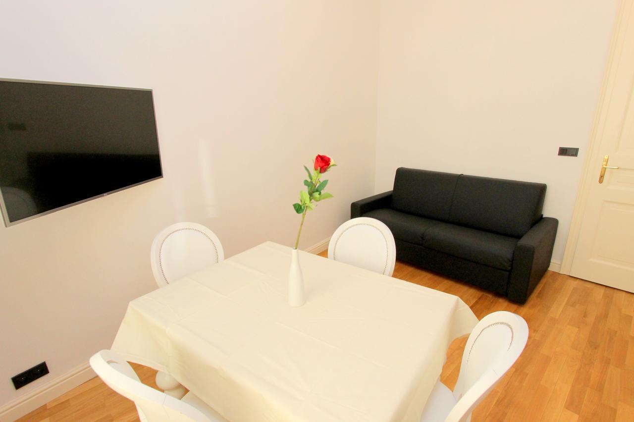 Apartament Luxury Krocinova Praga