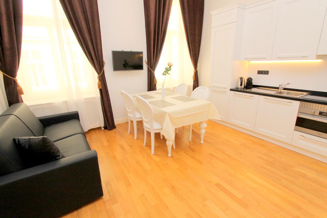 Luxury Krocinova Apartament *