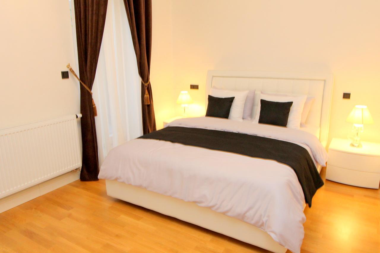 Luxury Krocinova Apartament